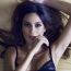 A atriz Thaila Ayala estampa a capa de dezembro e protagoniza um ensaio sensual